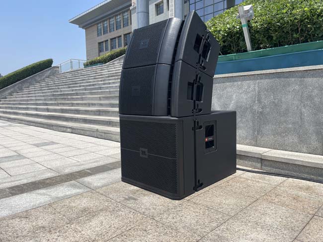 JBL VRX932线阵音响应用与某单位揭牌仪式